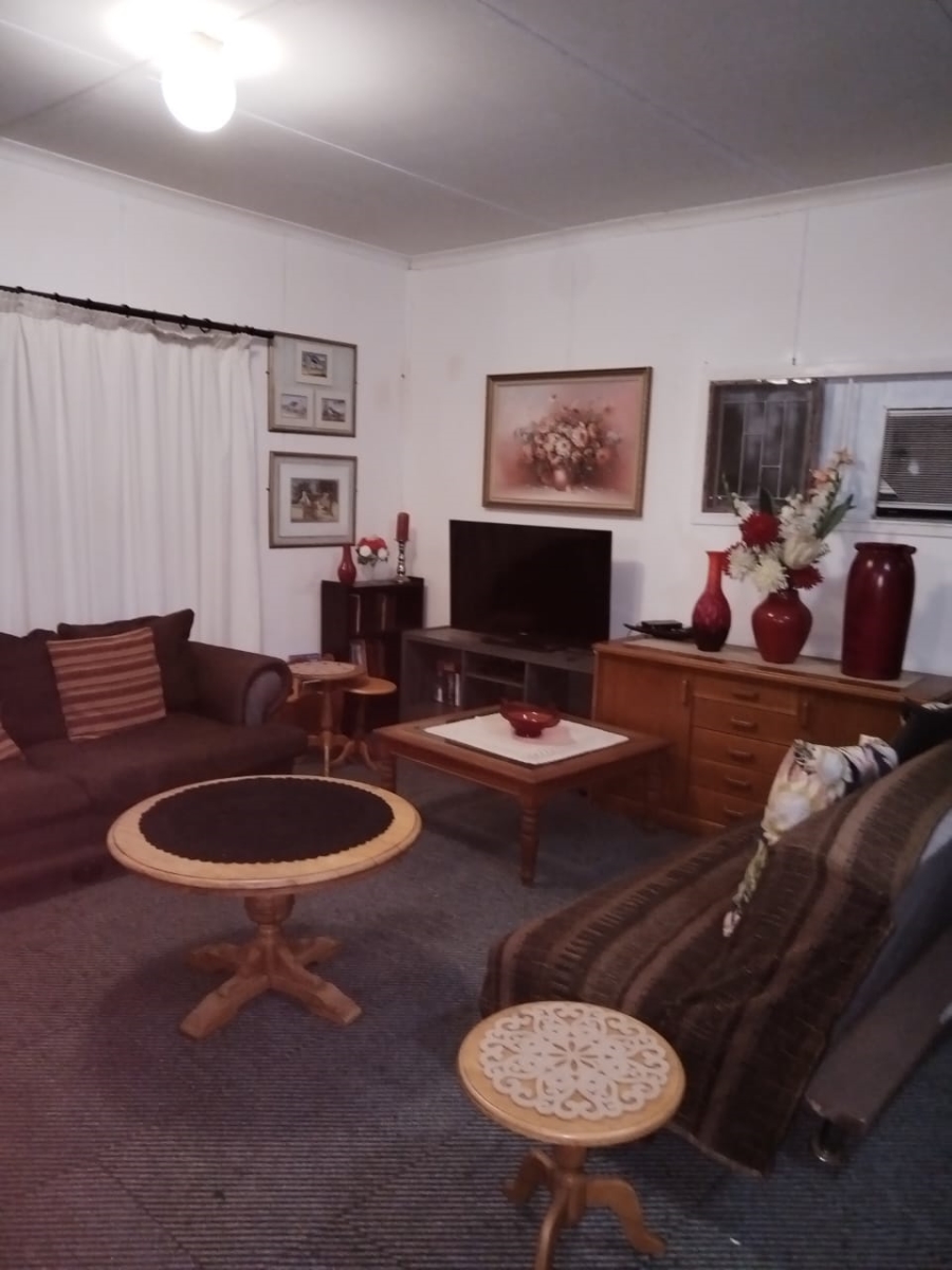 4 Bedroom Property for Sale in Koringberg Western Cape